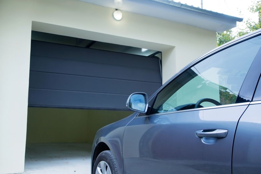 BK Électricité assure le dépannage de votre porte de garage motorisée toutes marques BK Électricité assure le dépannage de votre porte de garage motorisée toutes marques